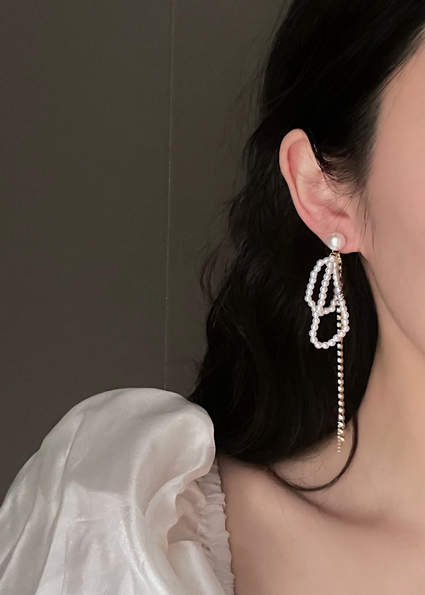 F019 Luxury Fashion Pearls Tassel Earrings Ear Clip