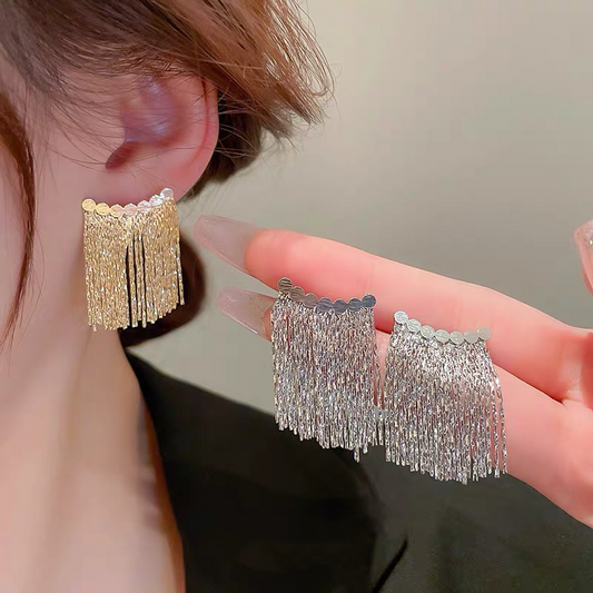 ET03 Shiny Tassel Long Earrings | 18K Gold Plated