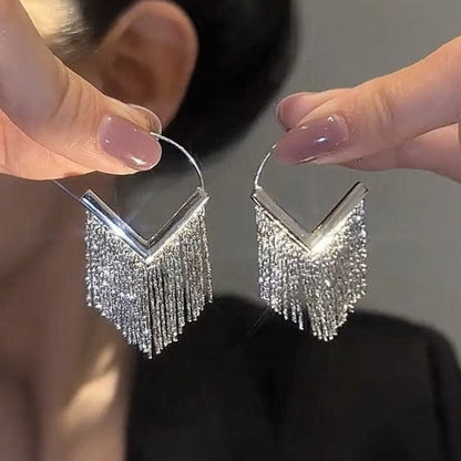 F003 Shiny Tassel Luxury Earrings