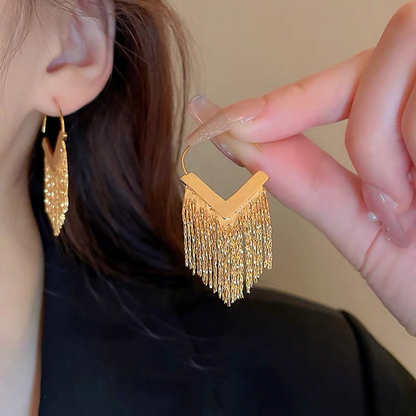 F003 Shiny Tassel Luxury Earrings