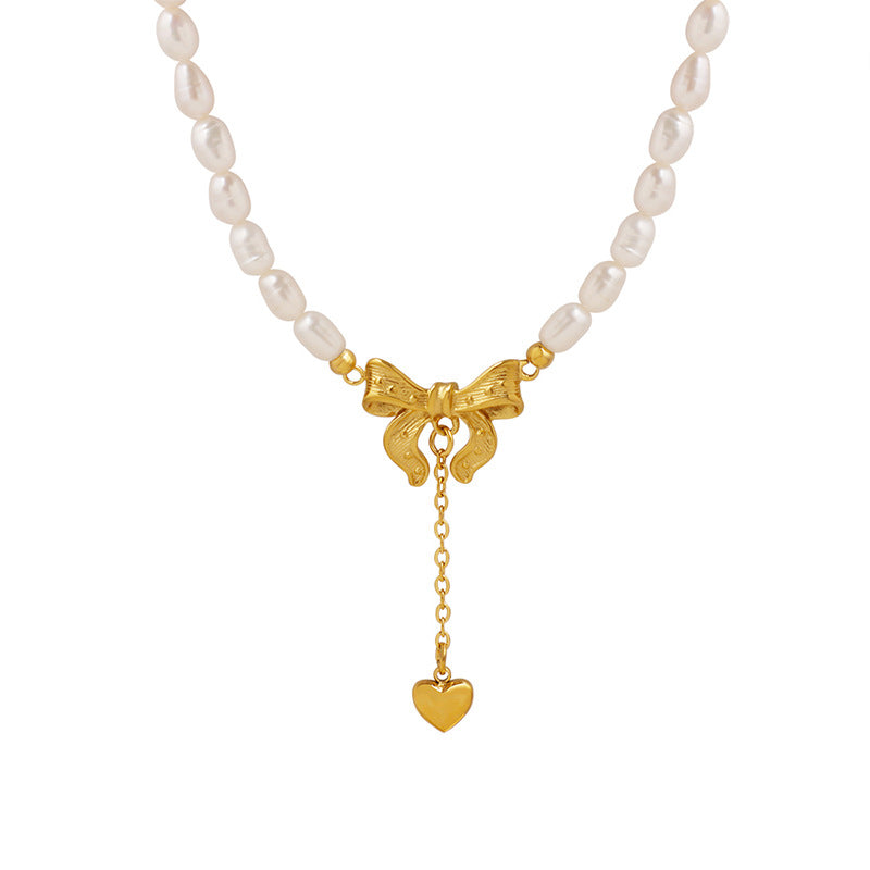 18K Gold Plated Butterfly and Heart Pendant Beaded Pearl Necklace B801