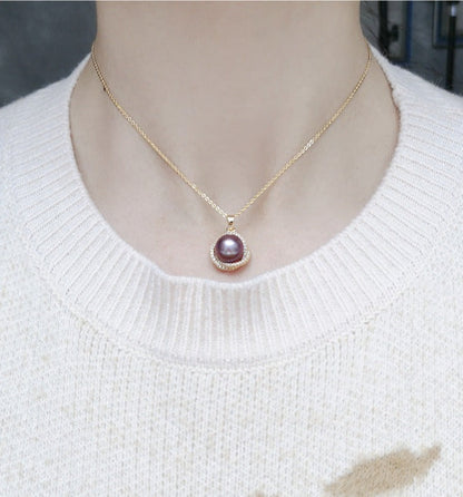 Nest Freshwater Pearl Pendant Necklace S303