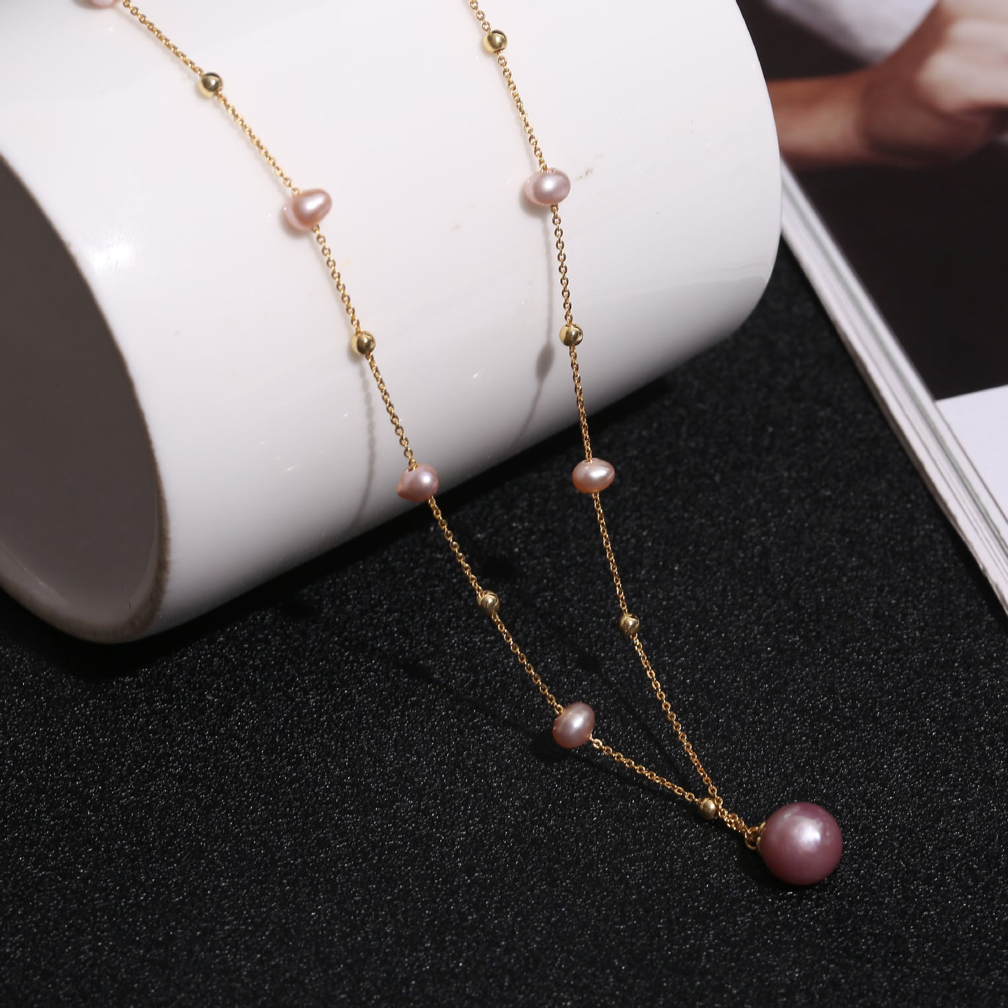 V509 Teardrop Pendant Beaded Freshwater Pearl Necklace | 18K Gold Plated